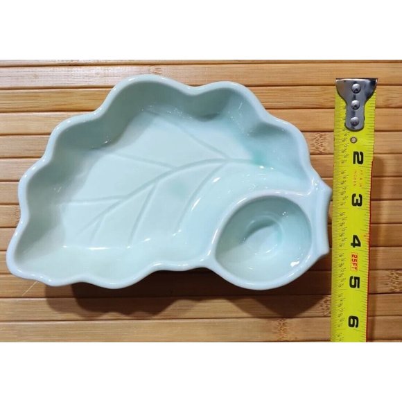 Japanese Leaf Dish Pastel Light Cream Green Sectional Sauce Dip Plate Dumpling - Picture 1 of 4